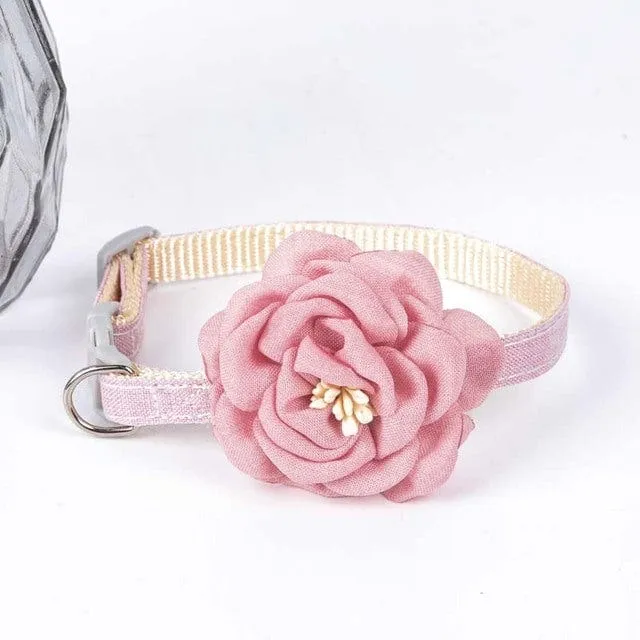 Beautiful Adjustable Cat Flower Collar