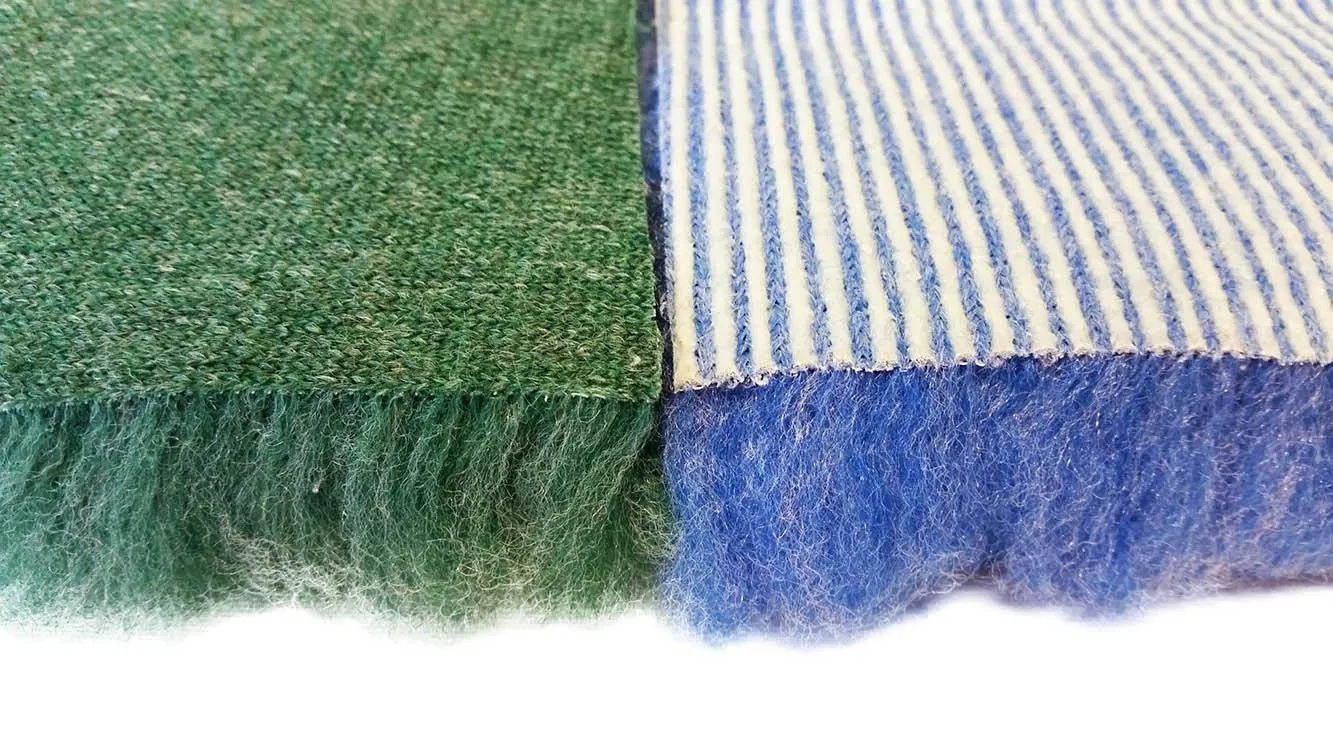 Lakeside Products - Veterinary Bedding Liner Pad for Whelping Boxes
