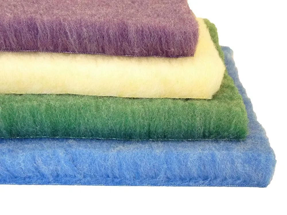 Lakeside Products - Veterinary Bedding Liner Pad for Whelping Boxes